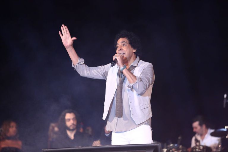 اتهامات السرقة تطارد نجوم الغناء العربي