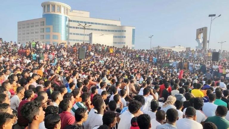 شاطئ المكلا في اليمن