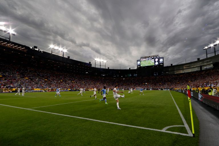 التغير المناخي وكرة القدم