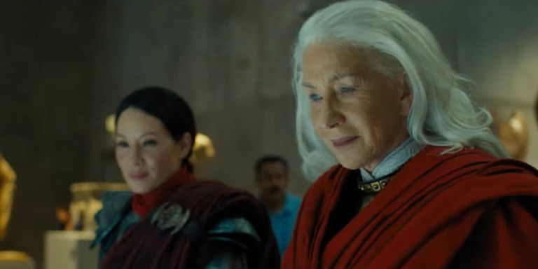 النجمة المخضرمة هيلين ميرين