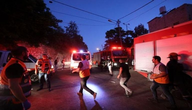 سيارات الإسعاف والإطفاء في نابلس بعد الاشتباكات الأخيرة
