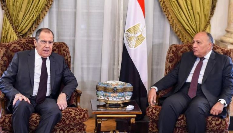لقاء سابق بين وزيري خارجية مصر وروسيا 