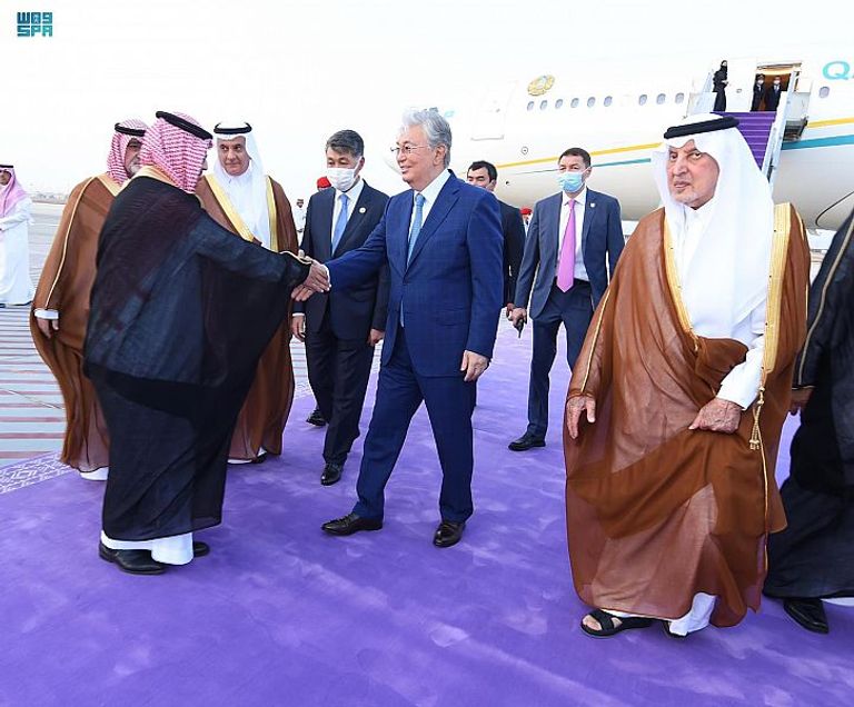 جانب من استقبال ولي العهد السعودي لرئيس كازاخستان