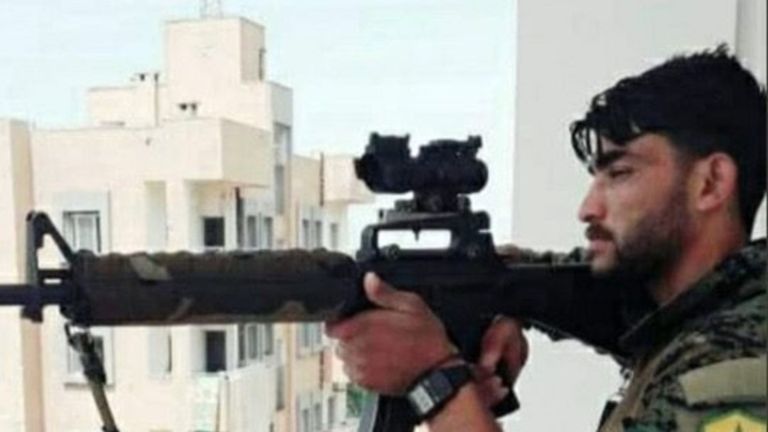 جندي تركي أثناء مشاركته بإحدى العمليات