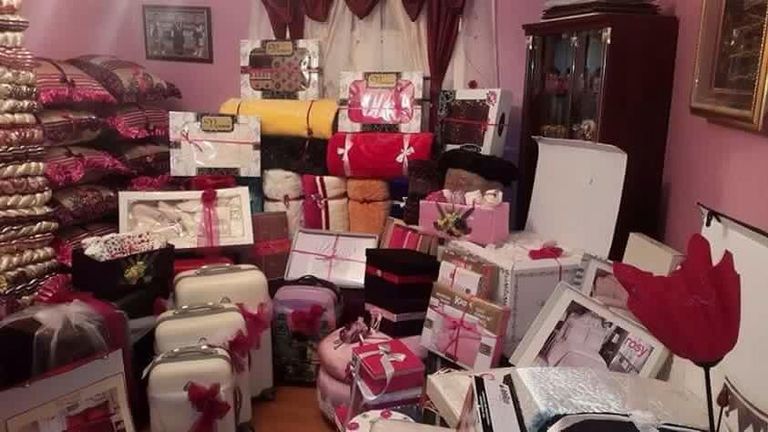 جهاز العروس في الجزائر حفل زفاف في الجزائر - أرشيفية