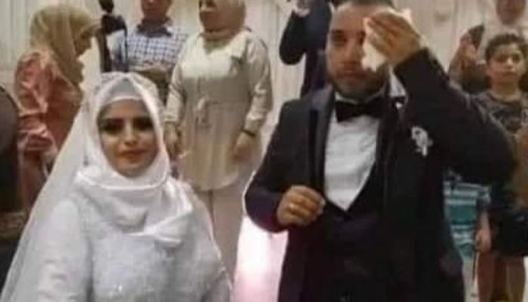 العروس لمياء اللباوي في حفل زفافها