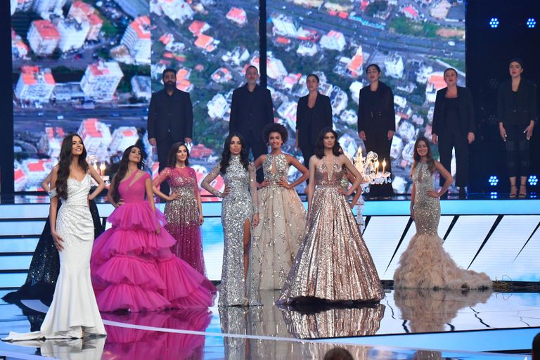 ياسمينا زيتون ملكة جمال لبنان