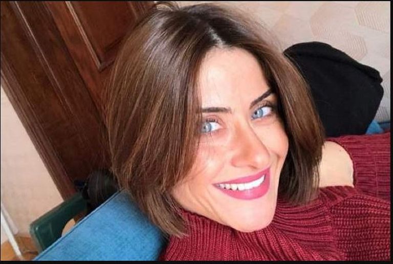 الفنانة هيدي كرم