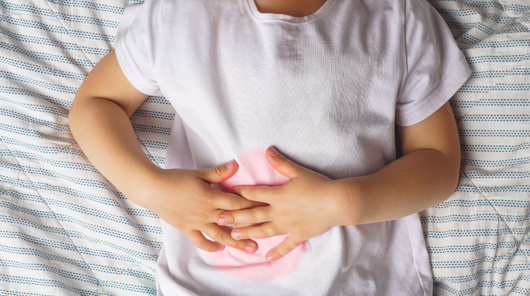 طفلة مصابة بالتهاب كبد حاد - تعبيرية