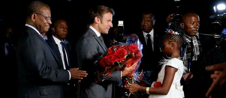 الرئيس الفرنسي إيمانويل ماكرون في الكاميرون