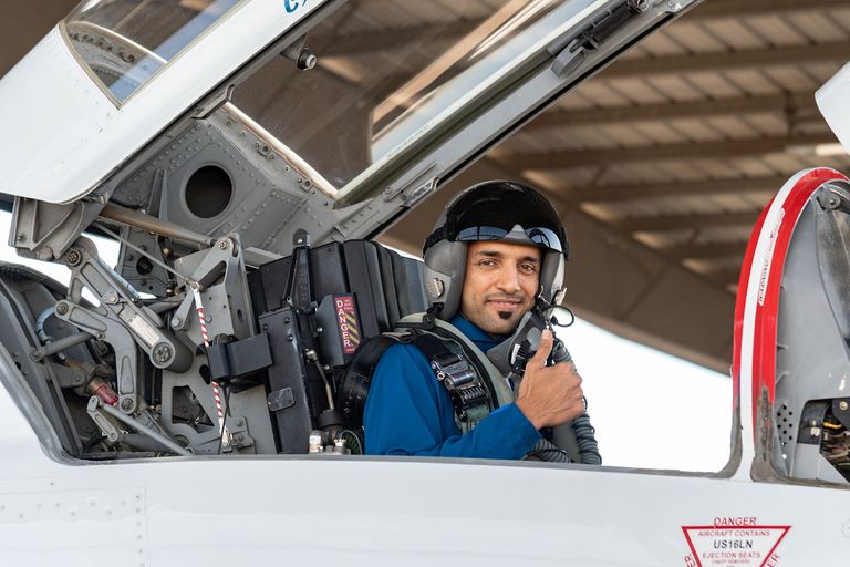 رائد الفضاء الإماراتي سلطان النيادي