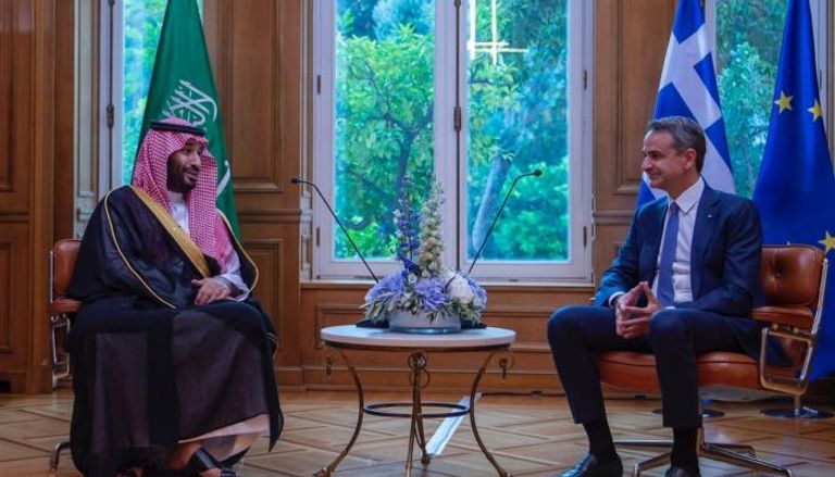 جانب من لقاء ولي العهد السعودي ورئيس وزراء اليونان