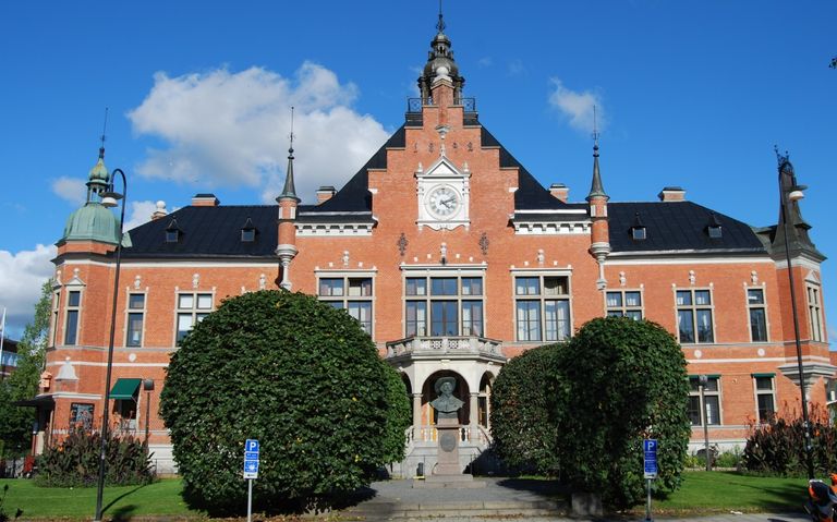 مدينة يوميا السويدية مدينة يوميا السويدية