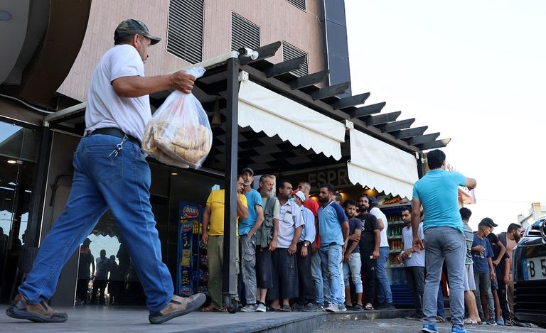 Bread crisis in Lebanon - AFP