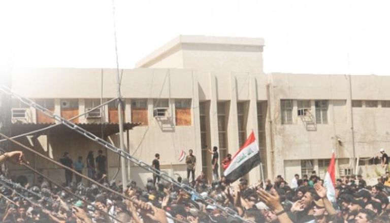 أنصار الصدر يعتصمون في البرلمان العراقي