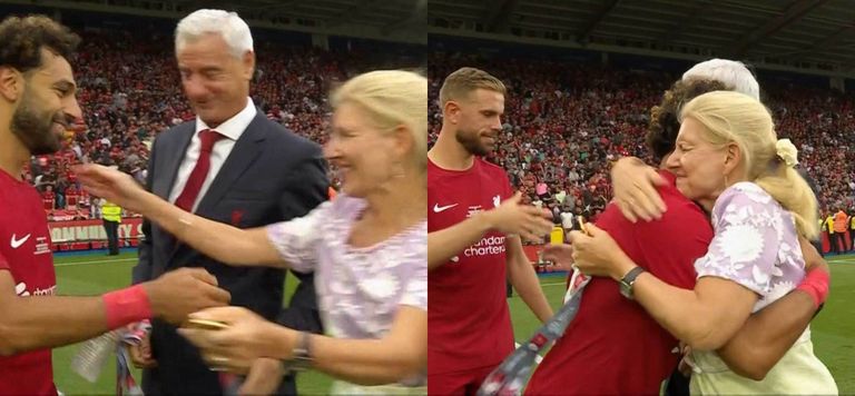 محمد صلاح وديبي هيويت