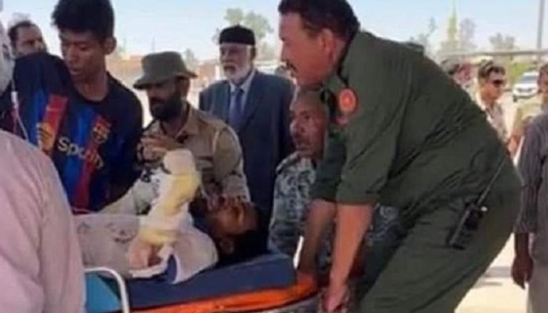 الجيش الليبي ينقل المصابين للعلاج في بنغازي