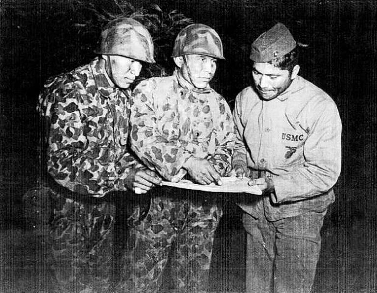 صامويل ساندوفال، أحد آخر المتحدثين بلغة النافاهو