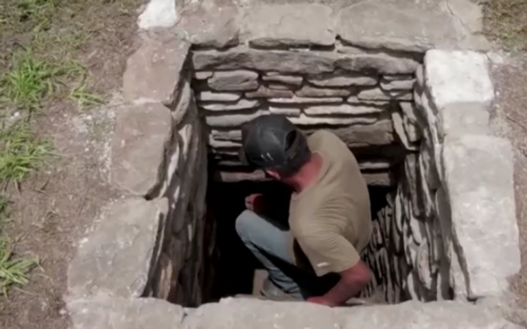 بعض الأوعية المكتشفة