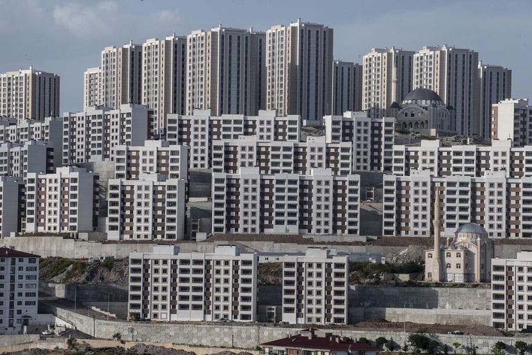 ارتفاع أسعار العقارات وإيجاراتها بتركيا