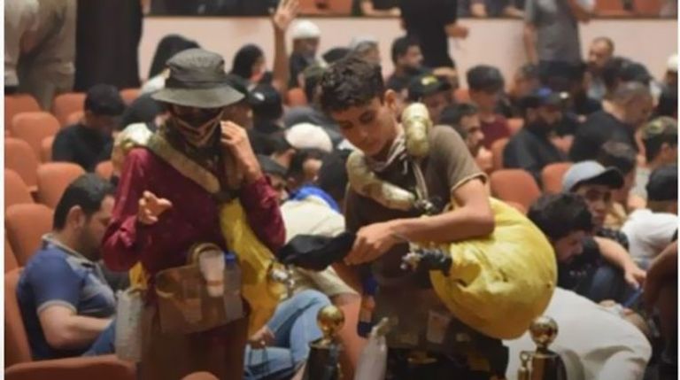 باعة جائلون في البرلمان العراقي