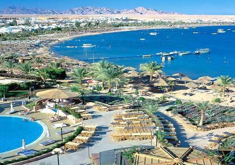 البحر الأحمر والمدن الساحلية أحد أفضل المدن السياحية في مصر