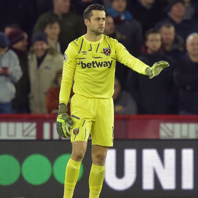 لوكاس فابيانسكي كريستيانو رونالدو نجم مانشستر يونايتد