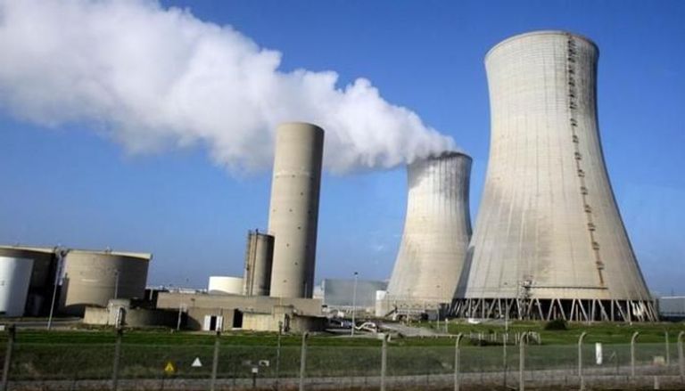 فرنسا تخفض إنتاج مفاعلاتها الذرية