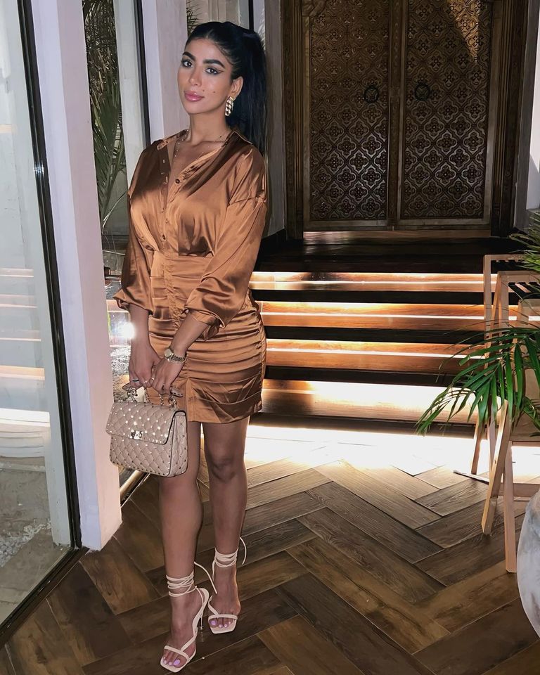 صور كارولين عزمي كارولين عزمي