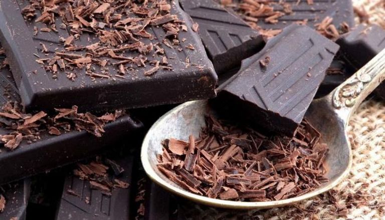 الشوكولاتة الداكنة تحفيز هرمون السعادة