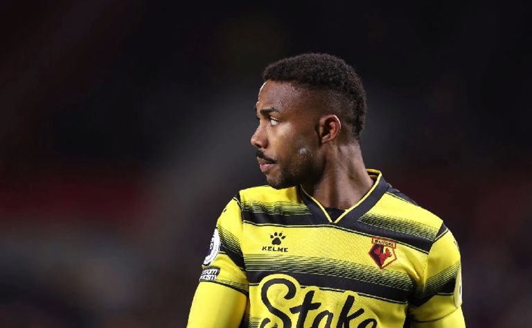 إيمانويل دينيس إسماعيلا سار لاعب واتفورد