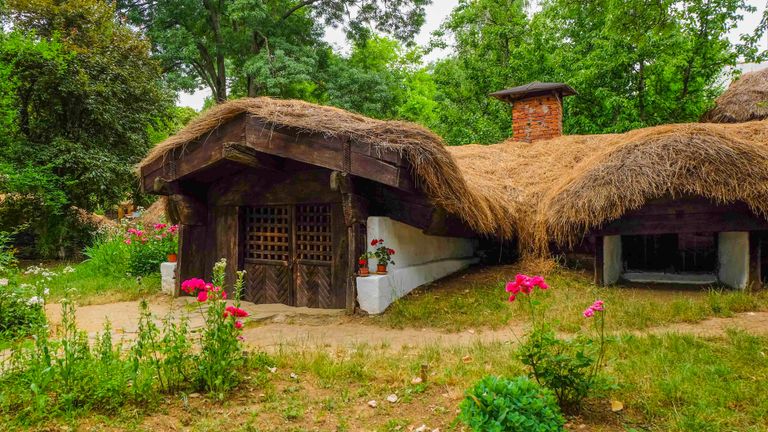 متحف القرية أحد أماكن السياحة في بوخارست السياحة في بوخارست…أفضل الأماكن وتكاليف السياحة بها