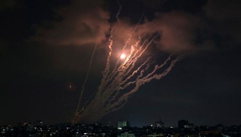 جانب من إطلاق الصواريخ من غزة 