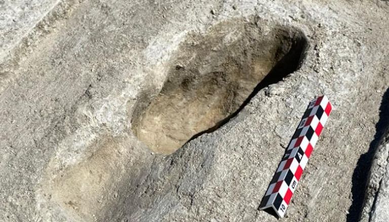 آثار الأقدام تعود إلى 10 آلاف سنة
