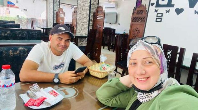 سارة عبدالهادي أكبر طالبة في الثانوية العامة المصرية