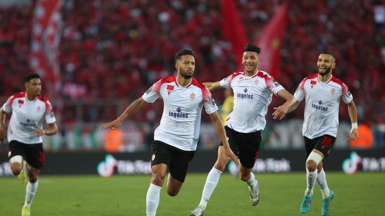 الوداد المغربي حامل لقب دوري أبطال أفريقيا الأهلي المصري