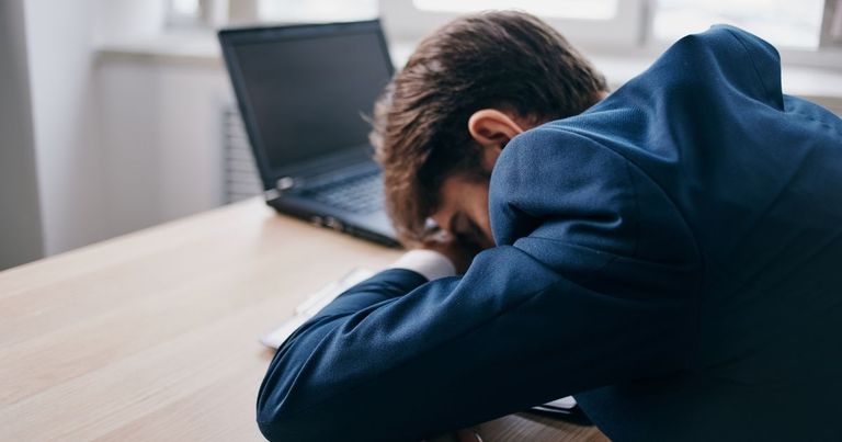 انخفاض هرمون التستوستيرون يتسبب في العديد من المشكلات