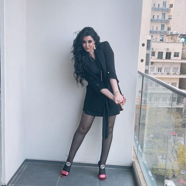 جيهان خليل جيهان خليل