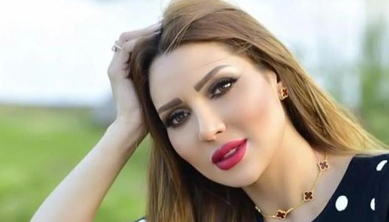 الفنانة عبير أحمد