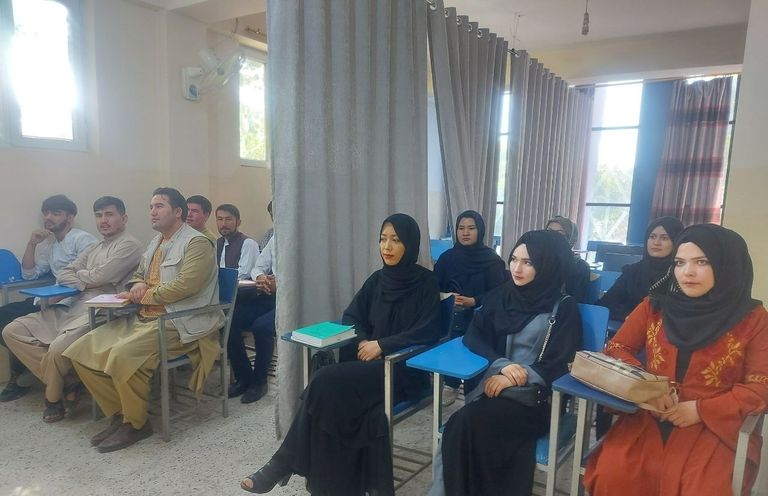 أفغانستان خلال عام من حكم طالبان 