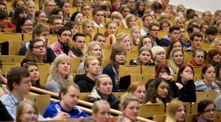 أقلية من شباب ألمانيا تنفق على نفسها