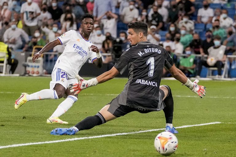 فينيسيوس جونيور محمد صلاح وكريم بنزيما