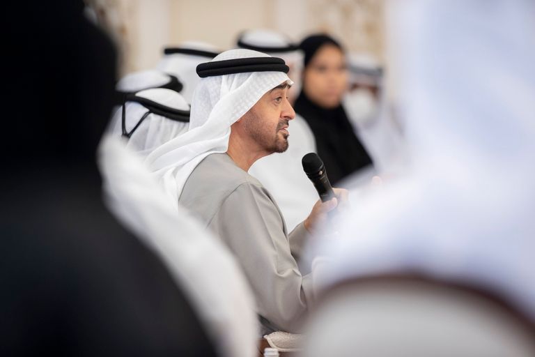 الشيخ محمد بن زايد آل نهيان يؤكد أن شباب الإمارات أصبحوا مصدر إلهام لغيرهم