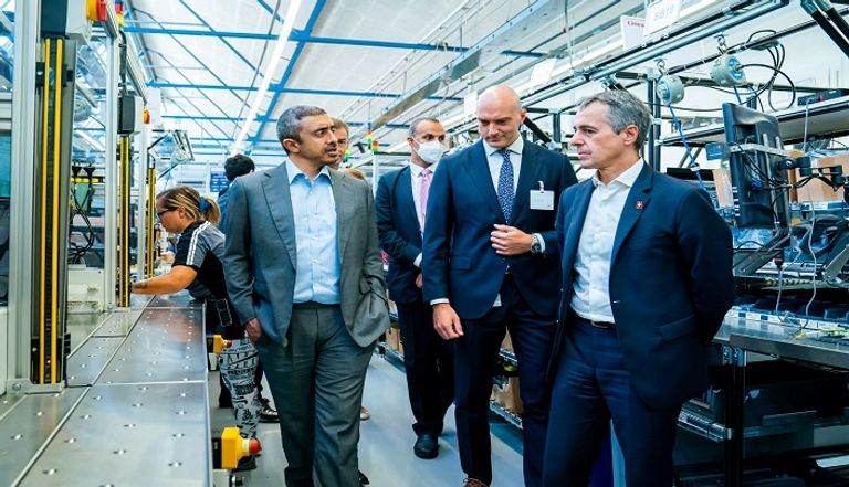 جانب من لقاء إيجناتسيو كاسيس والشيخ عبدالله بن زايد آل نهيان