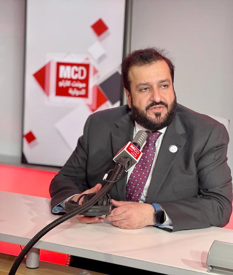 محمد جلال الريسي في لقائه مع إذاعة "مونت كارلو"