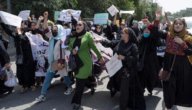 جانب من الاحتجاجات النسائية في العاصمة كابول