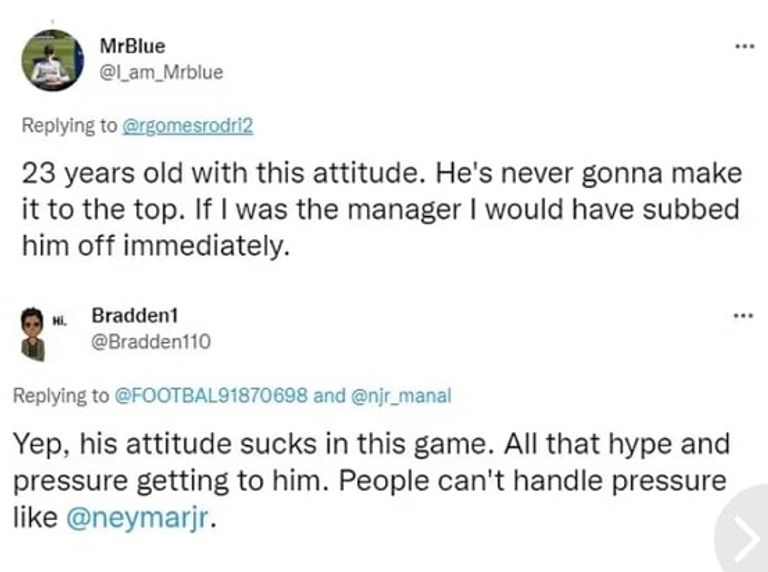 تغريدات جمهور باريس