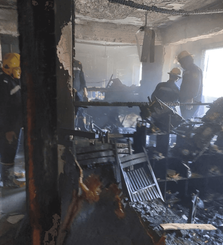 آثار حريق كنيسة أبوسيفين في منطقة إمبابة بمحافظة الجيزة المصرية آثار حريق كنيسة إمبابة في مصر