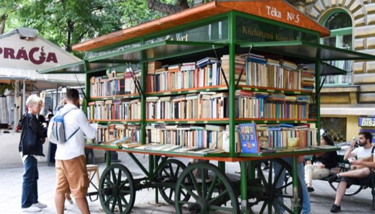 أحد أكشاك الكتب في بودابست