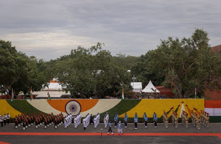 جانب من احتفالات الهند بعيد الاستقلال الهند تحتفل بعيد الاستقلال